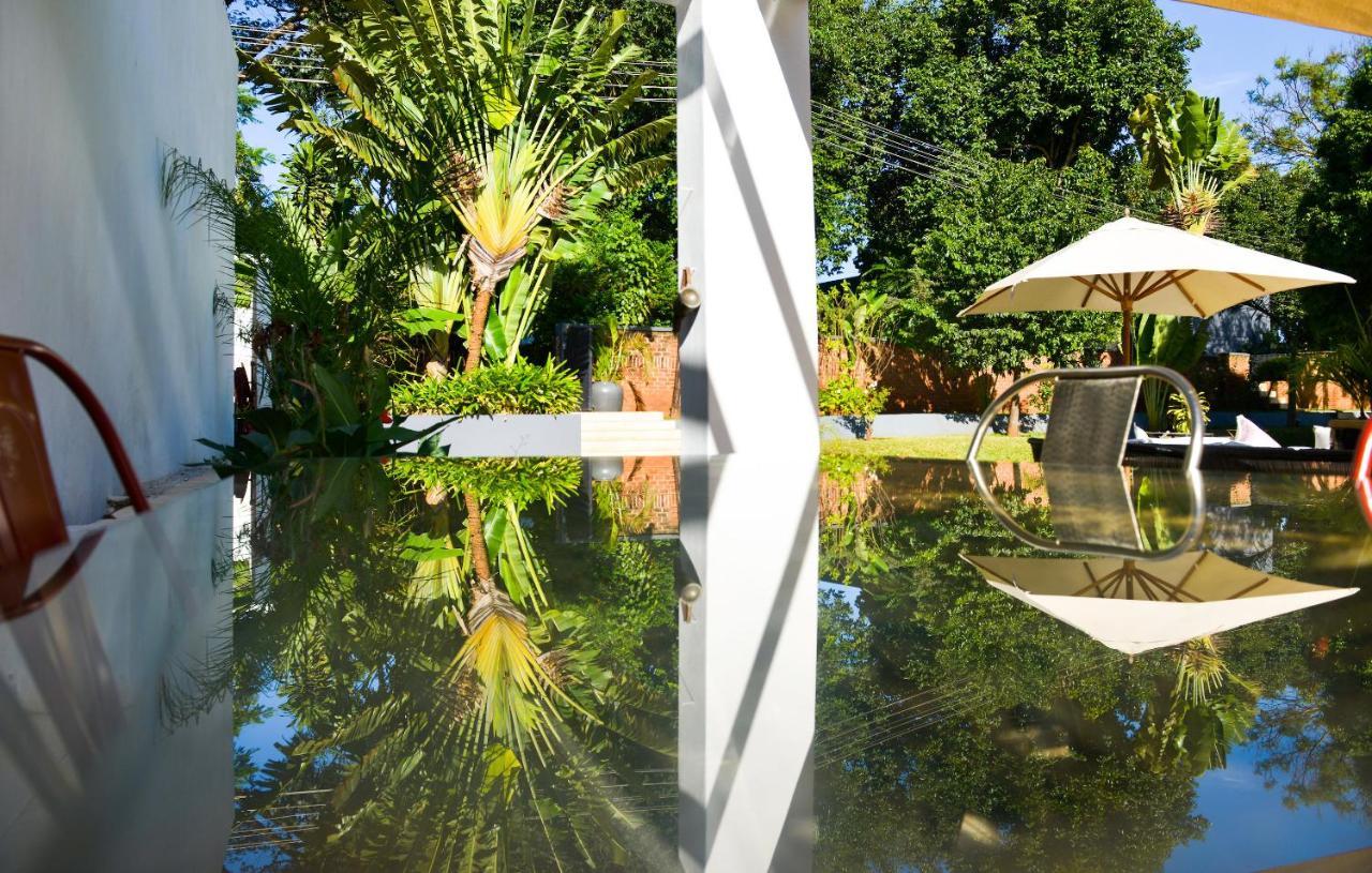 Latitude 13 Degrees Hotel Lilongwe Luaran gambar